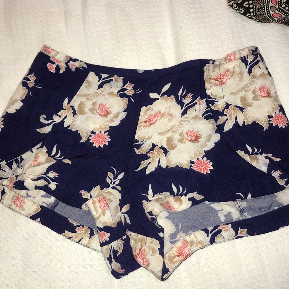 Forever 21 floral shorts